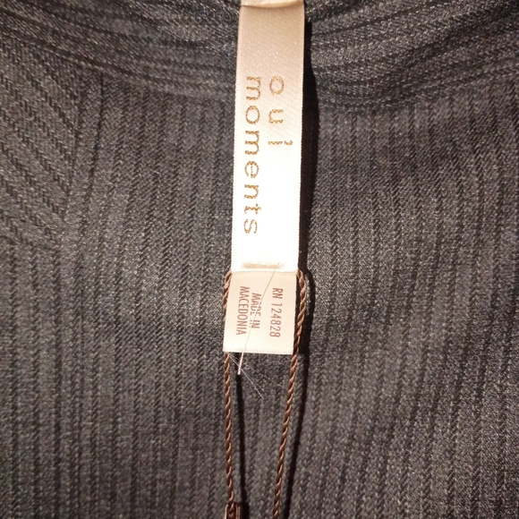 Oui Moments Black Lace Trim, Pleated Women's Gray Pencil Skirt (Stretch) - Picture 12 of 13